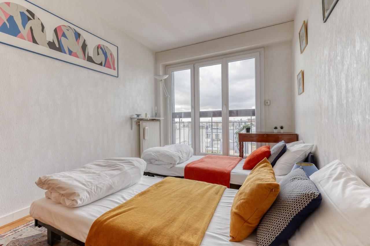 Large And Bright 2 Bdrs Flat With View - Paris 20 Apartamento Exterior foto